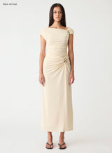 Sculpted Skirt - Porcelain