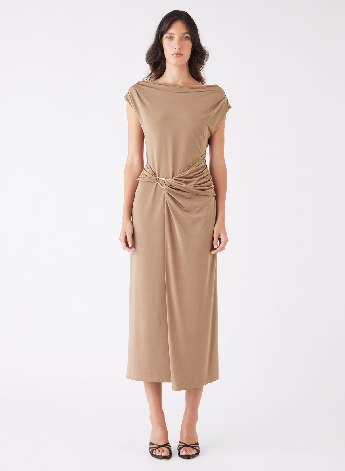Dresses – Esmaee
